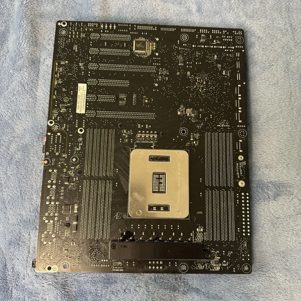 Asus X99-Deluxe Intel 2011 socket Motherboard